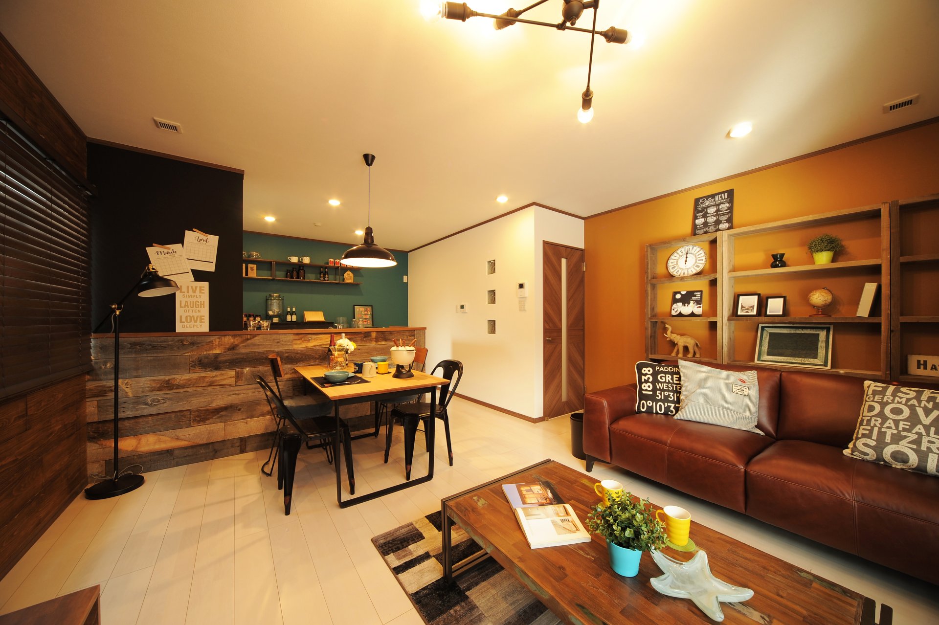 家族の理想は間取りで叶える規格型　セミオーダー住宅ジャストインハウス